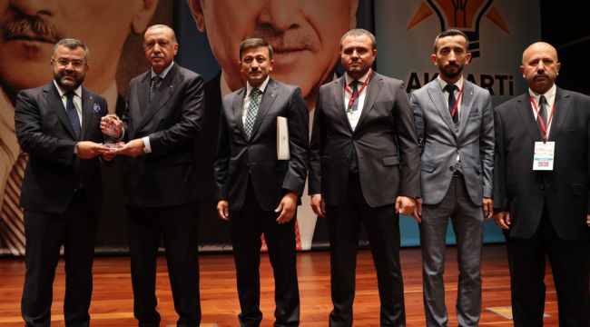 Düzce siyaset akademisinde Türkiye 3. oldu