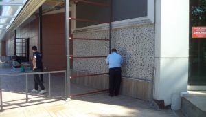 Düzce Belediyesi mühürledi