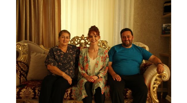 Pop Sanatçısı Gülden’den Başkan Yanmaz’a geçmiş olsun ziyareti