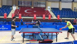 Raketler yarışıyor