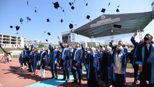 Derece ile mezun oldular